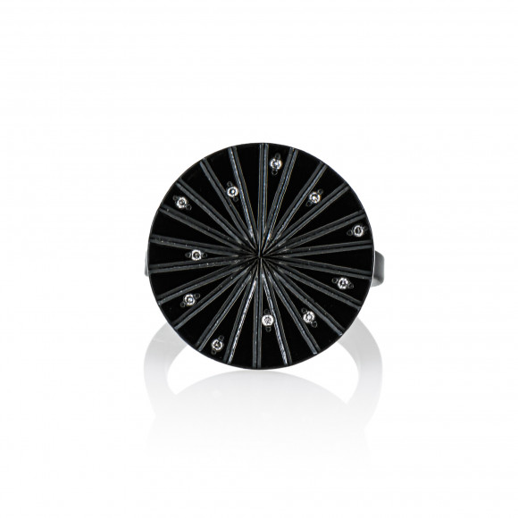 A.RG.AP0081_BX_Anastasia Kessaris_Mini Spacecraft Titanium Diamond Ring