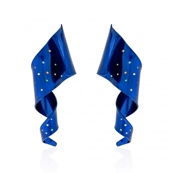SKP.192006_BLU_Anastasia Kessaris_Cosmic Feather Blue Sapphire and Tsavorite Earrings